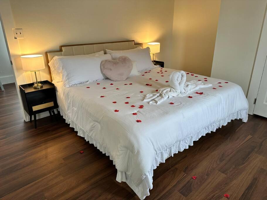Cedar Street Retreat - Unit D Apartment Сент Августин Екстериор снимка